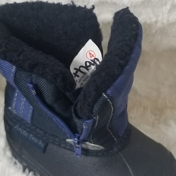 Arctic Tracks Baby Boy Boots - Picture 5 of 6